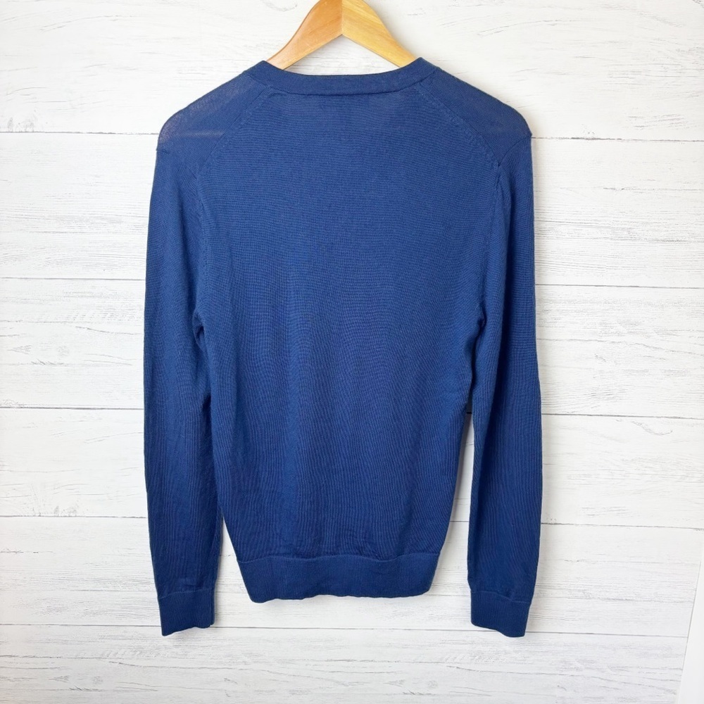 Banana Republic 100% Merino Wool V Neck Sweater Medium Blue Small - Long Sleeves - Picture 4 of 8